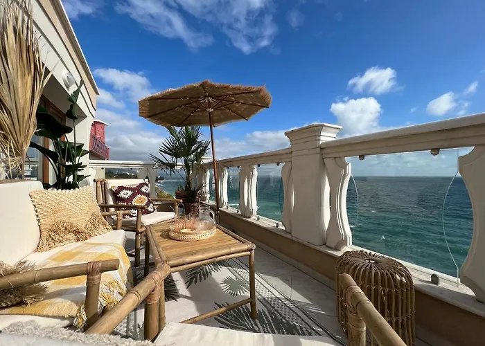 Sky & Sea Apartment